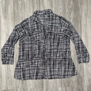 Croft & Barrow black and white button up